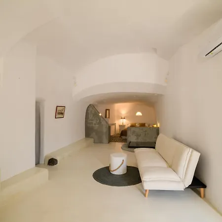 Gm Canava1916 Megalochori (Santorini)
